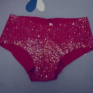 Victoria’s Secret No Show Hiphugger panty